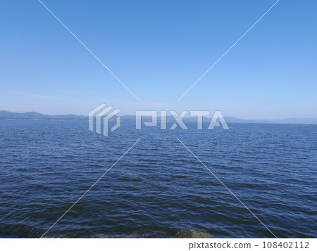 Lake Shinji seen from Izumo City, Shimane Prefecture 108402112