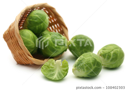 Rosenkohl or Brussels sprout Rosenkohl or Brussels sprout 108402303