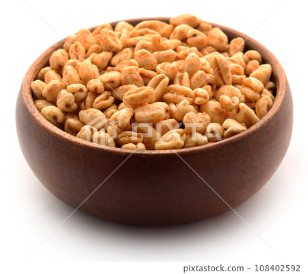 Golden puffed wheat Golden puffed wheat 108402592