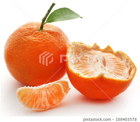 Fresh orange 108403578