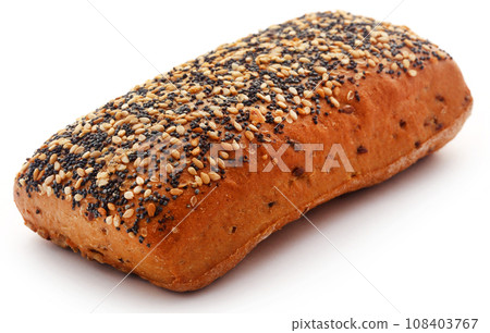Bun with sesame and poppy seeds 108403767