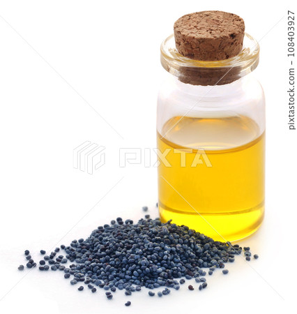 Poppy seeds 108403927