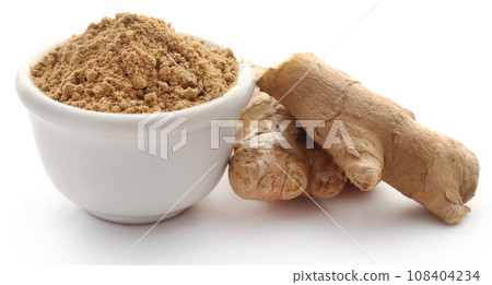 Ginger with dried powder Ginger with dried powder 108404234