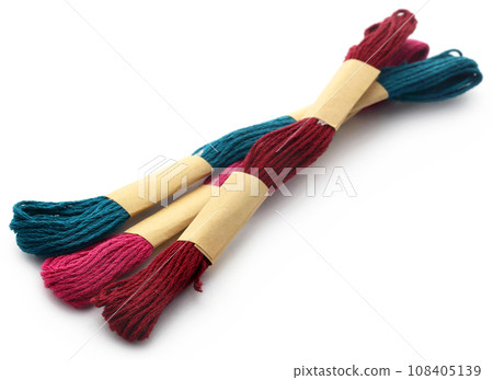 Woolen thread 108405139