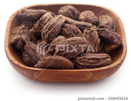Black cardamom Black cardamom 108405614