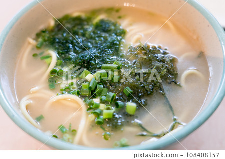 阿薩和海葡萄蕎麥麵 阿薩和海葡萄蕎麥麵 108408157