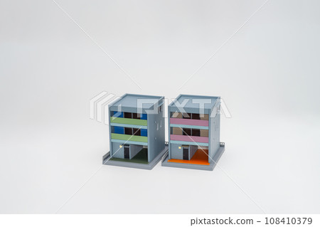 Image of a steel-frame detached house with a lot of blank space Image of a steel-frame detached house with a lot of blank space 108410379