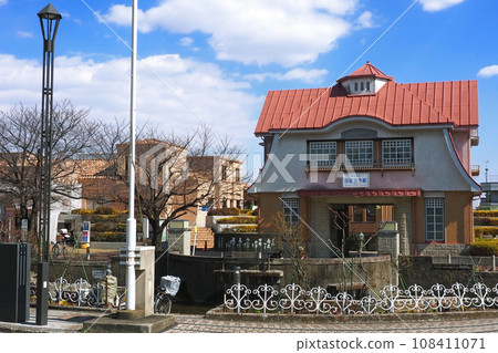 Tokyu Denenchofu Station West Exit Tokyu Denenchofu Station West Exit 108411071