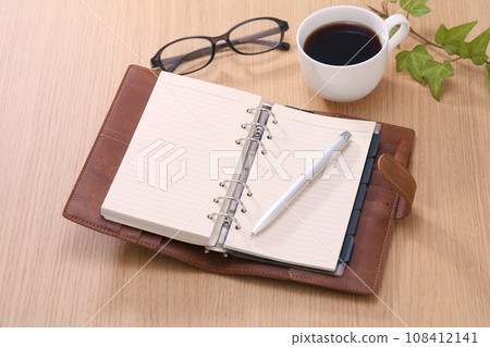Business image Business image 108412141