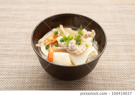 自製豬肉湯 108419037