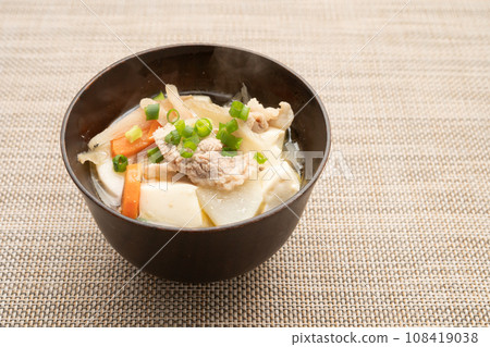 自製豬肉湯 自製豬肉湯 108419038