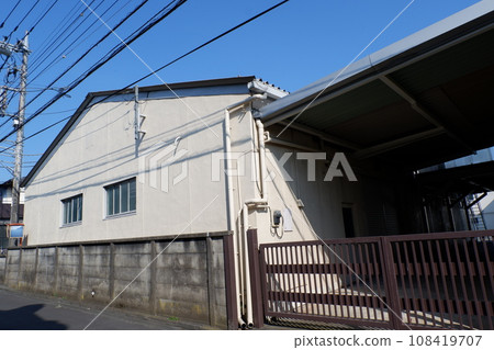 Factory/warehouse located in town 108419707