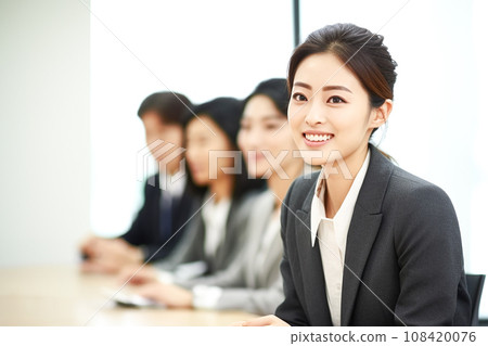 Business woman receiving a training 108420076