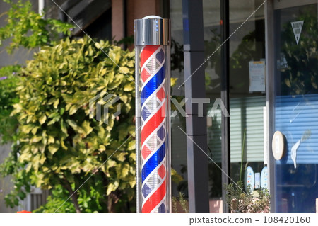 sign pole image 108420160