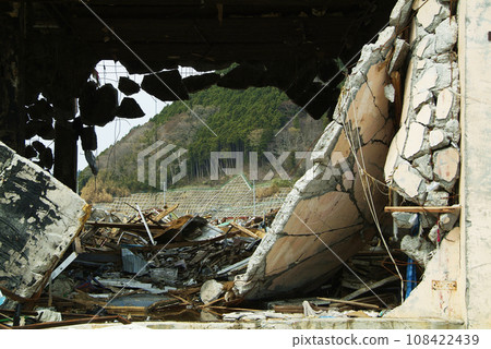 <Great East Japan Earthquake> Onagawa, April 26, 2011 <Great East Japan Earthquake> Onagawa, April 26, 2011 108422439