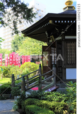 位於東京新宿區高田馬場的源國寺弁天堂大樓 108423315