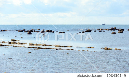 Oga Peninsula, shallow and beautiful sea, Unosaki coast at low tide, Akita Prefecture Oga Peninsula, shallow and beautiful sea, Unosaki coast at low tide, Akita Prefecture 108430149