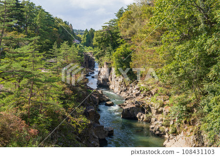 Iwate Prefecture/Spectacular view of Genbikei [Nationally designated scenic spot and natural monument] Ichinoseki City 108431103