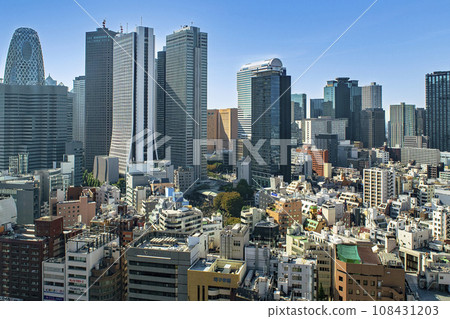 Shinjuku Tokyu Kabukicho Tower View of Nishi-Shinjuku buildings from the 17th floor observation floor Shinjuku Tokyu Kabukicho Tower View of Nishi-Shinjuku buildings from the 17th floor observation floor 108431203