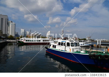 Yokohama Minato Mirai 108433615