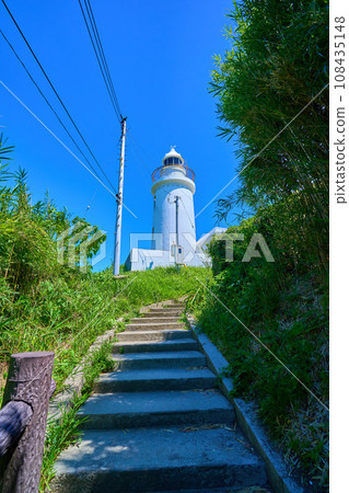Lighthouse entrance to Sunosaki Lighthouse in Tateyama City, Chiba Prefecture Lighthouse entrance to Sunosaki Lighthouse in Tateyama City, Chiba Prefecture 108435148