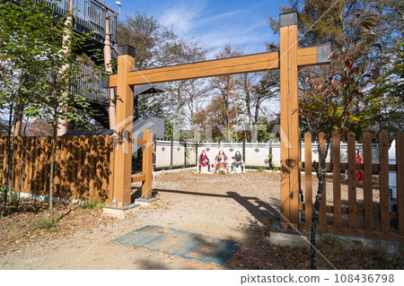 Kawaguchiko Tenjoyama Park observation deck 108436798