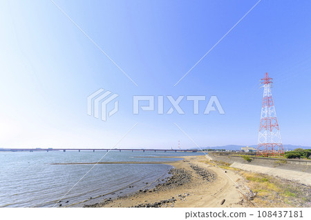 Meiho Road (Toyokawa Bridge) in Toyohashi City, Aichi Prefecture 108437181