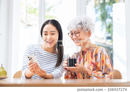 祖母和祖母 108437274