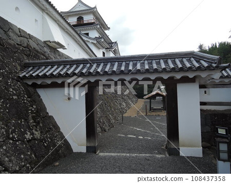 Shiroishi Castle 108437358