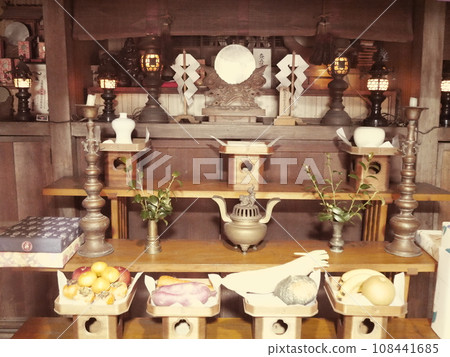 temple shrine god 108441685