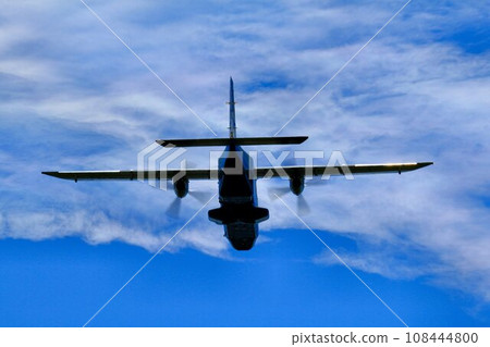 Flying from Chofu Airport to the islands of Tokyo... Flying in the sky [Dornier 228] 108444800