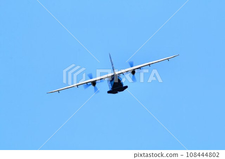 從調布機場飛往東京離島...飛翔在天空【多尼爾 228】 108444802