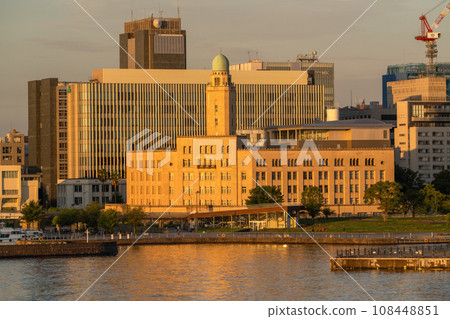 [神奈川縣]橫濱灣地區/清晨的街景 108448851