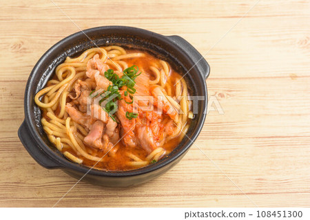 辣泡菜拉麵 108451300