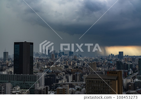 [Tokyo] Tokyo guerrilla heavy rain/climate change negative image 108453273