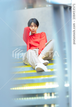 女性時尚人像街拍 女性時尚人像街拍 108453571