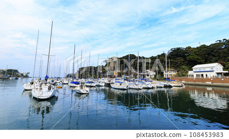 Yacht moored in the port (Moroiso) 108453983