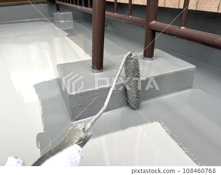 The handrail frame is also thoroughly waterproofed with urethane. The handrail frame is also thoroughly waterproofed with urethane. 108460768