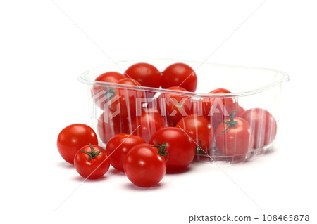 fresh Red Cherry Tomatoes in plastic Retail Supermarket Packaging, isolated on white background. selective focus fresh Red Cherry Tomatoes in plastic Retail Supermarket Packaging, isolated on white background. selective focus 108465878