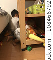 孩子們在房間裡玩玩具收納空間 108466792
