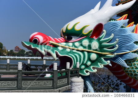 台灣高雄龍虎塔 台灣高雄龍虎塔 108466831