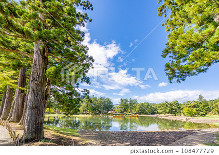Motsuji Temple, Oizumigaike, Boat-style pond garden, the remains of a Heian period Pure Land garden that is especially valuable in the history of Japanese gardens, a World Heritage Site 108477729