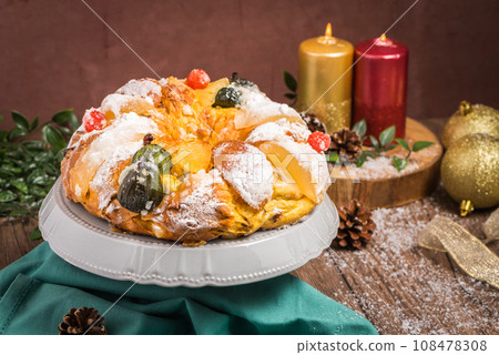 Bolo do Rei or King's Cake Bolo do Rei or King's Cake 108478308