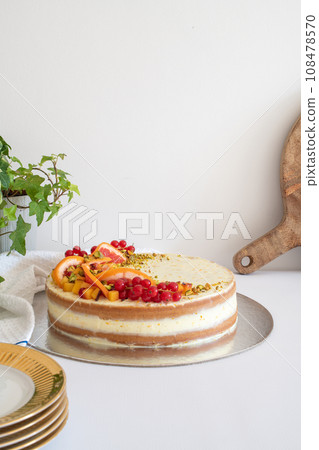 Homemade vanilla birthday cake 108478570