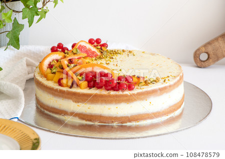 Homemade vanilla birthday cake 108478579