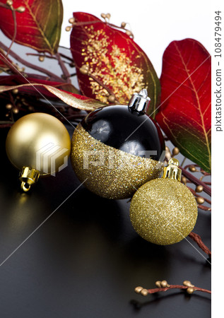Golden christmas balls Golden christmas balls 108479494