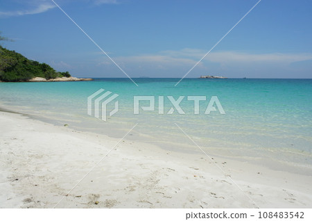 Beach in Koh Samet 108483542