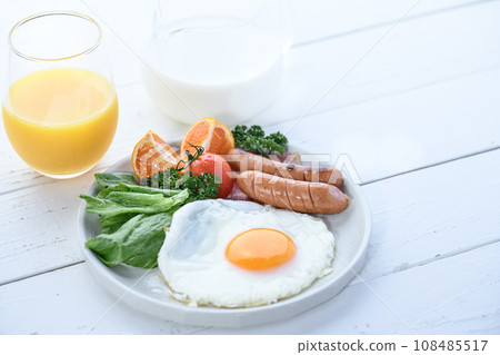 Breakfast of fried egg and salad Breakfast image 108485517