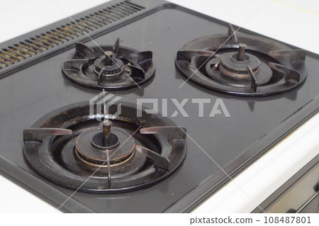 A broken old stove that has been used for 11 years and is about to be replaced. A broken old stove that has been used for 11 years and is about to be replaced. 108487801