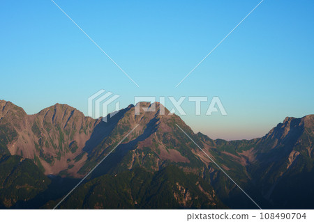 從長嶽山眺望北阿爾卑斯山 從長嶽山眺望北阿爾卑斯山 108490704